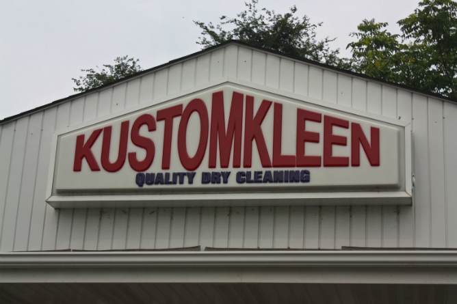 Kustom Kleen; Electrical Sign
